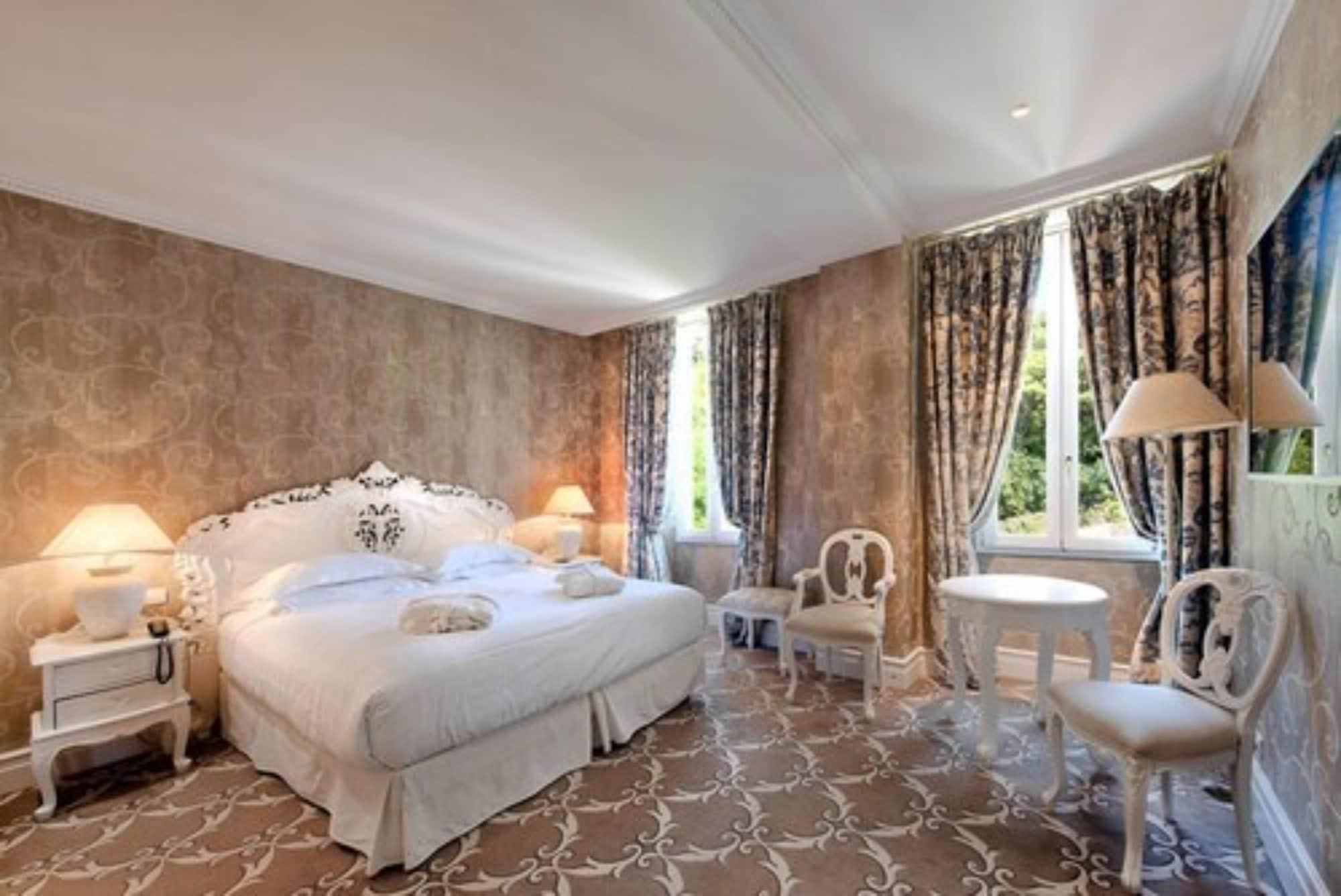 Hotel Chateau De La Tour Cannes Exterior photo