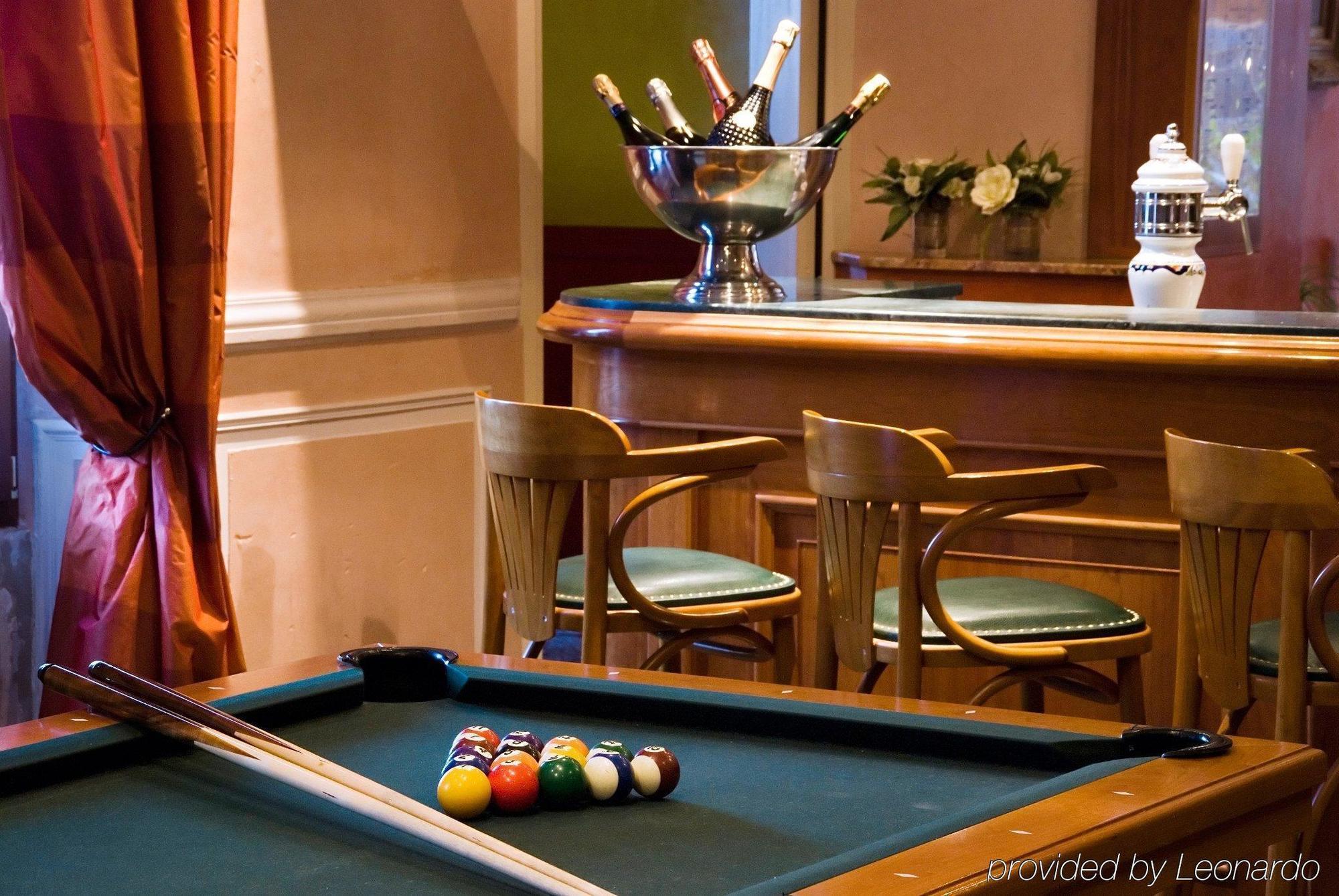 Hotel Chateau De La Tour Cannes Facilities photo